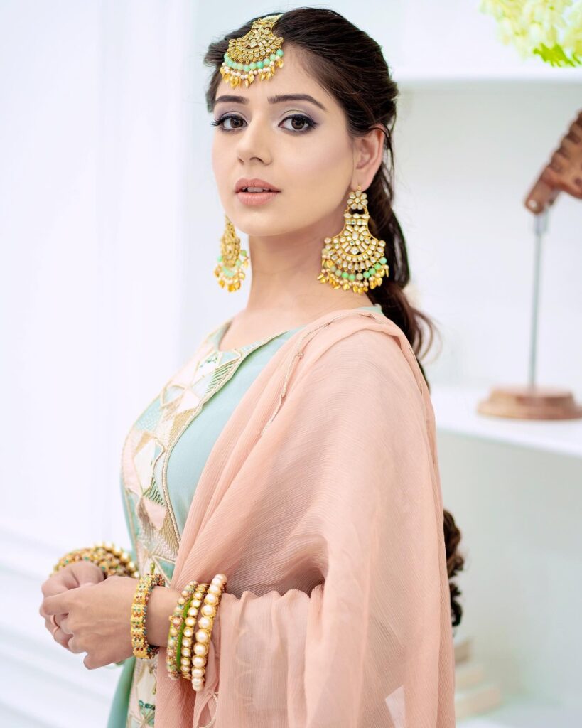 Top 10 Most Beautiful Punjabi Actresses 2022 One Spor - vrogue.co