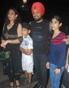 Biography Of Gurpreet Ghuggi – SikhHeros : Chronicles Of Culture, News ...