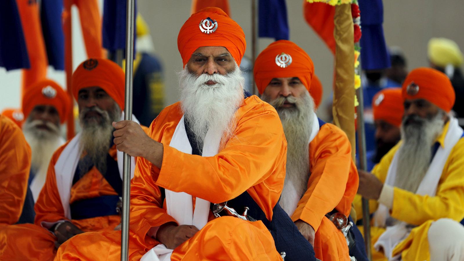 How to become good Sikhs ?